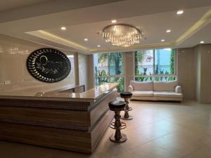 Downtown COZY Apartment City Garden Olympus - Lin