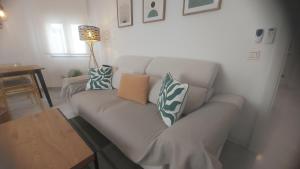 Del Parque Flats Victoria Family