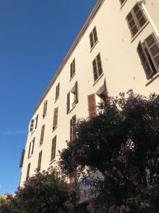 Hotels Grand Hotel De Calvi : photos des chambres