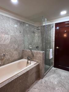 Luxhouz Suites at Times Square Kuala Lumpur
