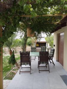 Green Oasis House in Filerimos