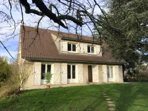 Maison spacieuse au calme - Bellot