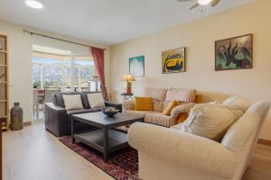 Los Boliches sunny apt by Costarentals - Ref 120