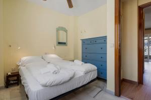 Los Boliches sunny apt by Costarentals - Ref 120