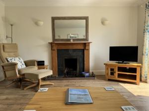 Primrose Cottage - South facing cottage in the heart of Dittisham