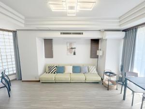 アクロス201松屋町駅 徒歩5分!!! 心斎橋地下鉄1駅 距離 ホテルリネン使用