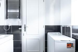 Stay2gether Scandi Studio 17 - Main train station