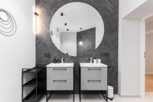 Terrific first-class apartment in Riga Town Center