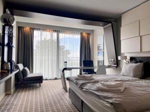 Marine Hotel Apartment 216 SeaView