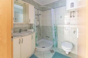 Serene Retreat Apartments