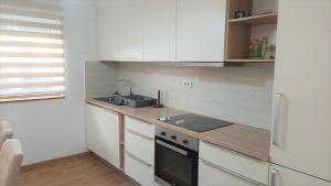 Sea view steps to Przno beach 2 Bedrooms Terrace Parking Villa Olive