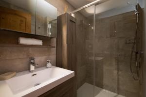 Appartements Residence Le Cristal-Mont Blanc 18 - Happy Rentals : photos des chambres