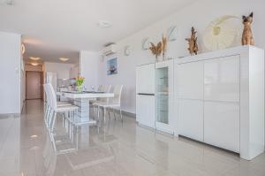 AP 4+2 in one of the most luxury building in Omis