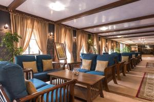 Grand Royale Apartment Complex & Spa