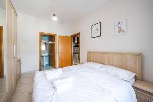 Conad Apartment by Kondo Stays