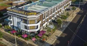 Phương Trinh Hotel & Coffee - Mỹ Thạch