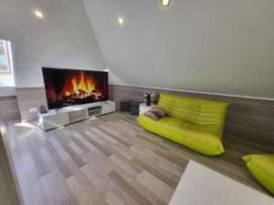 Velvet loft apartment city centre