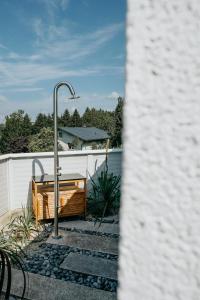 Weingut Holler Chalet Weingarten