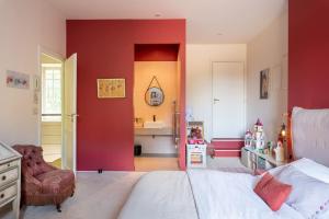 Villas L-Antiquaire - Chic and trendy family house with garden and swimming pool : photos des chambres