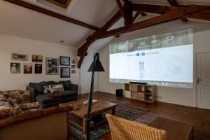 Villas L-Antiquaire - Chic and trendy family house with garden and swimming pool : photos des chambres