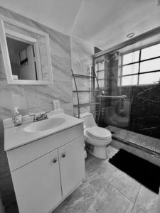 Superior 3 bedroom 2 bathroom Duplex with Terrace on the Beach