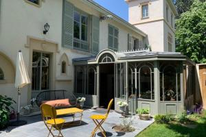 Villas Les Gargouilles - House with crazy charm heated pool and garden : photos des chambres