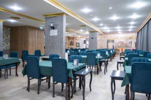 Mustis Royal Plaza Hotel