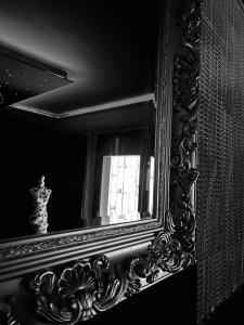 Appartements Suite Love Room Les Secrets d-Eden Rose- escapade romantique a 2 : photos des chambres