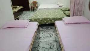 Ayurveda Bhavan Homestay non-Ac - Mughal Sarāi