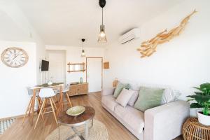 WELCS APARTAMENTO 143 EMP con vistas al canal