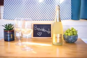 Ático de Carlo con vistas al mar y terraza