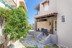 Seaside Escape - Steps to the Sand! - DionysiaSea Apts 4