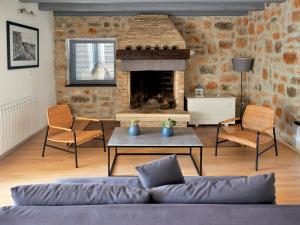 Apartments and Holiday House Jurcan with Swimming pool