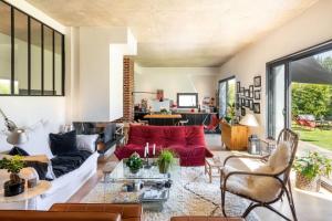 Togo - Stunning contemporary architects house