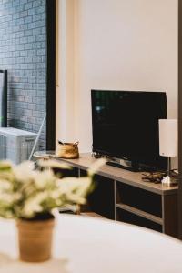 KozyGuru Collingwood 2B Townhouse