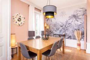 Villa les Roses - House with swimming pool and garden