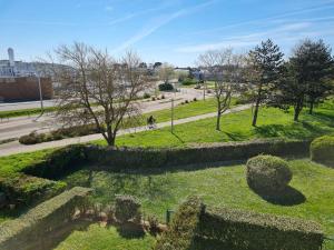 Ref 051 - Appartement T3 pour quatre avec piscine et internet