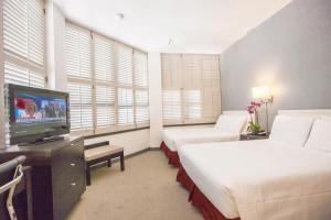 Double Room with Two Double Beds room in Grant Plaza Hotel