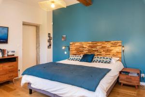 Villas Les Pierres Seches - house with pool and open view near the village : photos des chambres