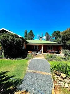 Luxury Guesthouse The FarmHouse - 富里斯堡