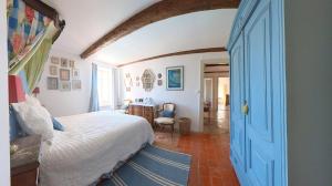 Villas Bijou- Charming Traditional Home with Pool in Minervois : photos des chambres