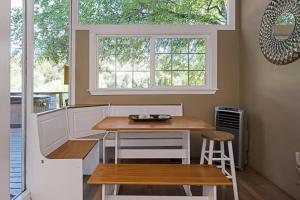 River View Lodge - Hot Tub And Tastings Included