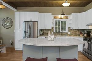 River View Lodge - Hot Tub And Tastings Included