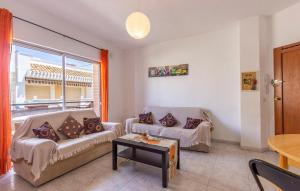 2 Bedroom Cozy Apartment In San Javier