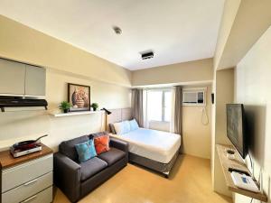 Heart of CDO Comfy Wi-Fi Netflix