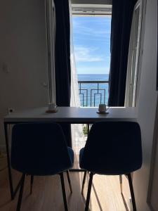 Lungomare Apartments