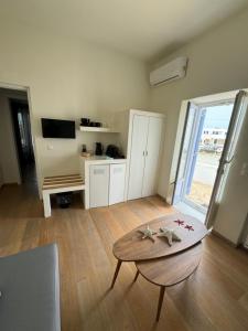 Thetis deluxe apartment Naousa