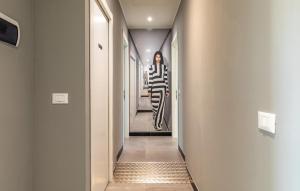 3 Bedroom Cozy Apartment In Scandicci