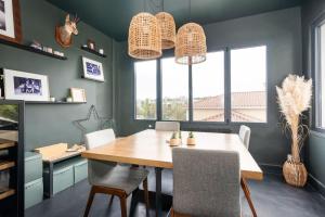 Villas Le Marronnier - charming house with swimming pool : photos des chambres