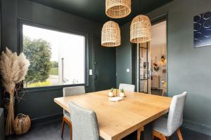 Villas Le Marronnier - charming house with swimming pool : photos des chambres